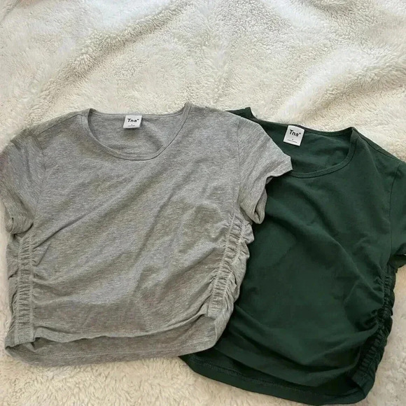 Tna Short Sleeve Cinch Side Scoop Neck Tee‎ Women Size Small Bundle Grey Green - Picture 1 of 4